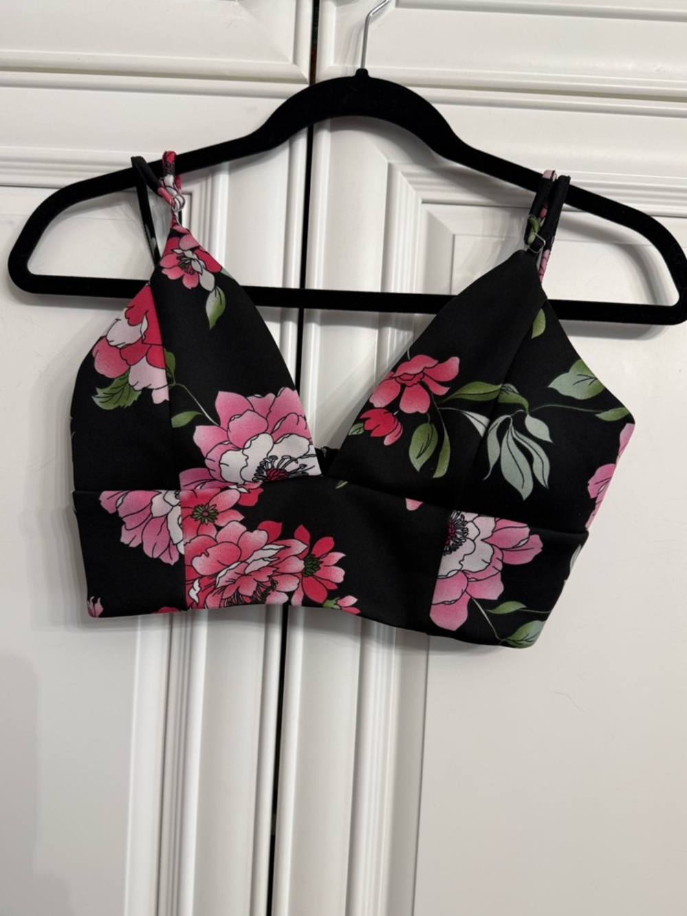 Revamped Size Medium Black with Vibrant Pink Floral V-Neck Crop Top Bralette